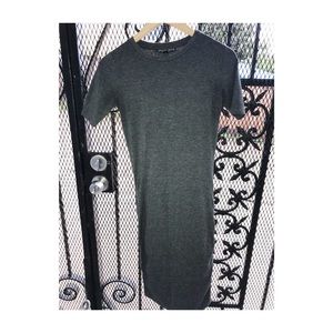 Wear as a dress midi or a long tee shirt